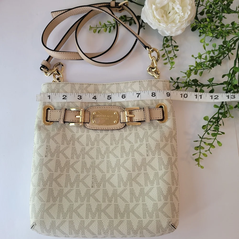 Michael Kors Messenger crossbody bag MK monogram cream/tan